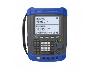 HT824 Multifunkcijski procesni kalibrator